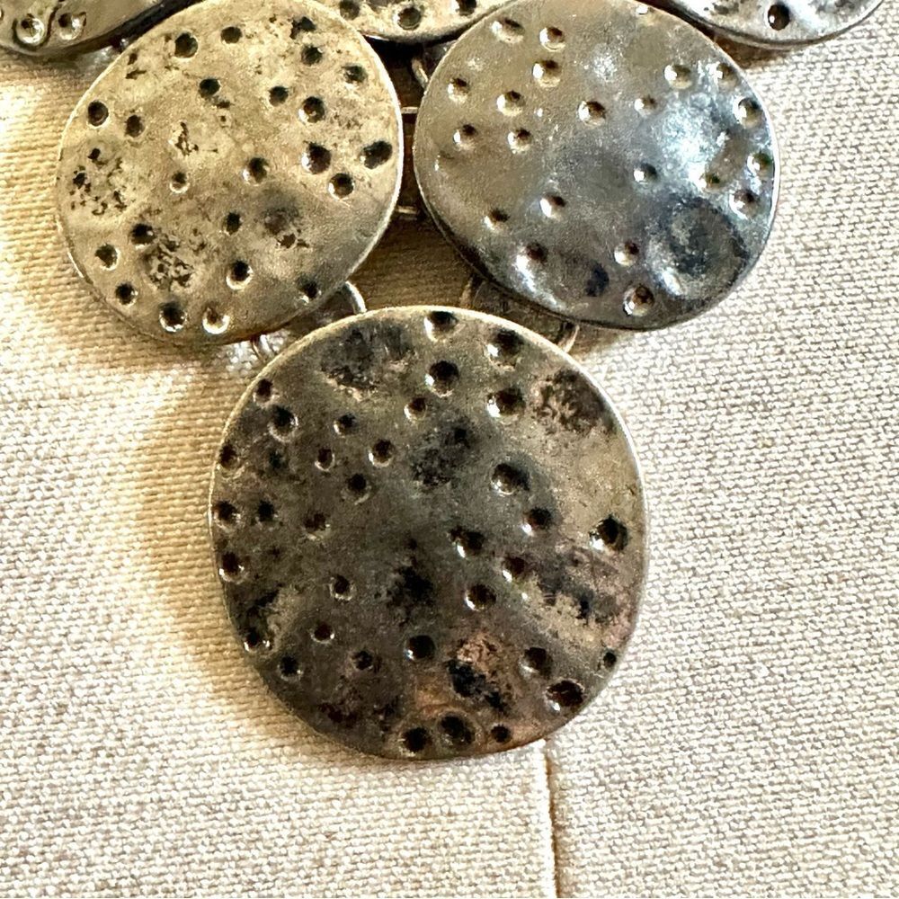 Silver tone statement necklace - Picture 6 of 11